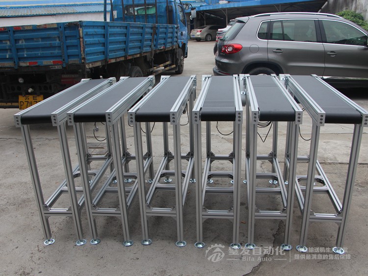 標(biāo)準(zhǔn)小型皮帶輸送機(jī) 標(biāo)準(zhǔn)小型皮帶輸送機(jī)